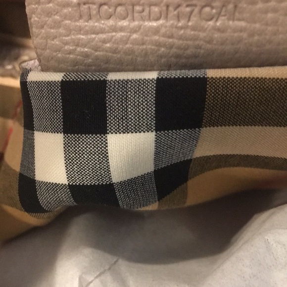 Burberry Banner Medium Handbag - Picture 6 of 12